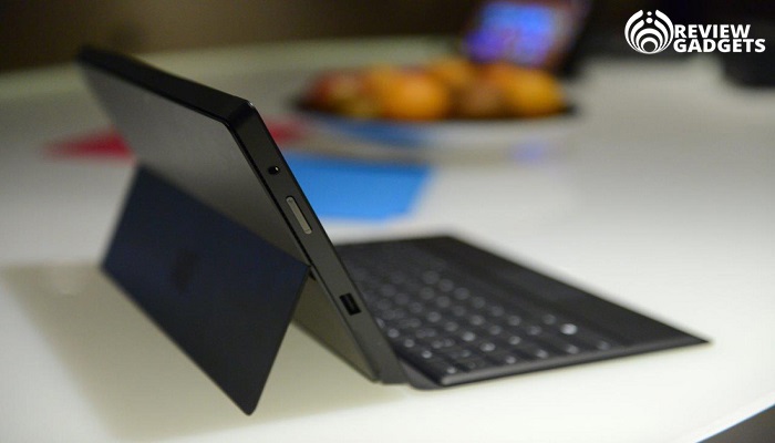 Microsoft Surface Pro 3 comes with 2 in 1 features