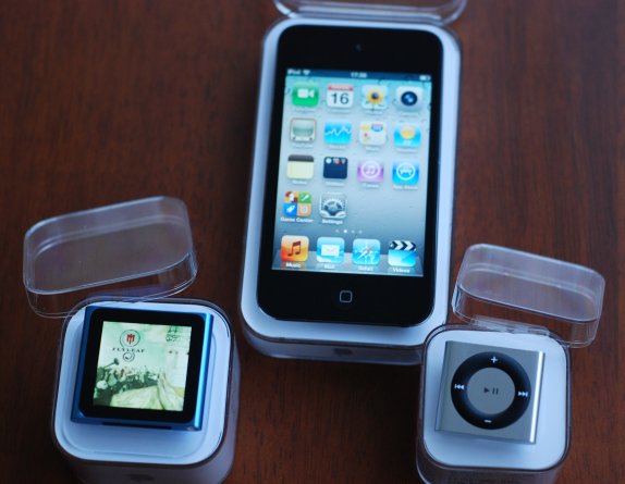 iPod-shuffle-and-nano