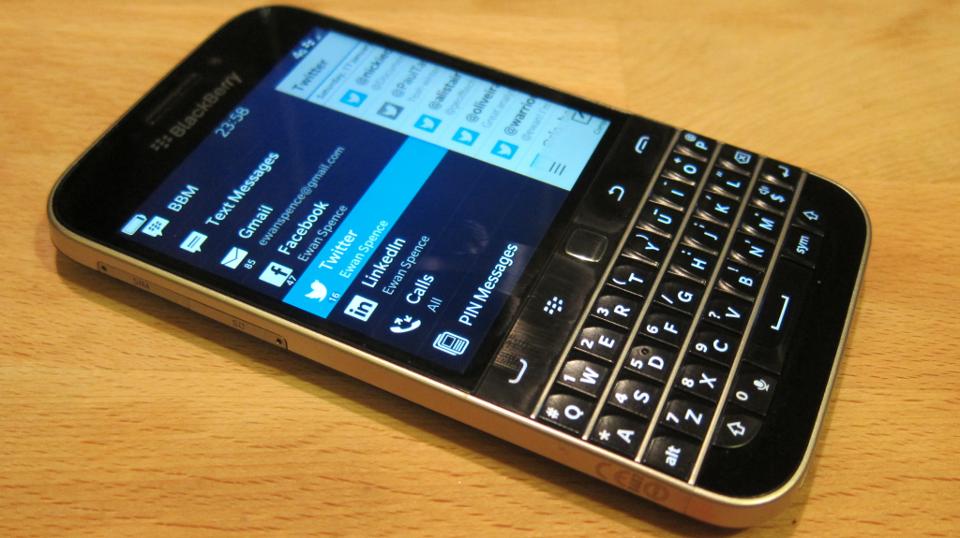 blackberry-to-launch-smartphone-at-CES-2017